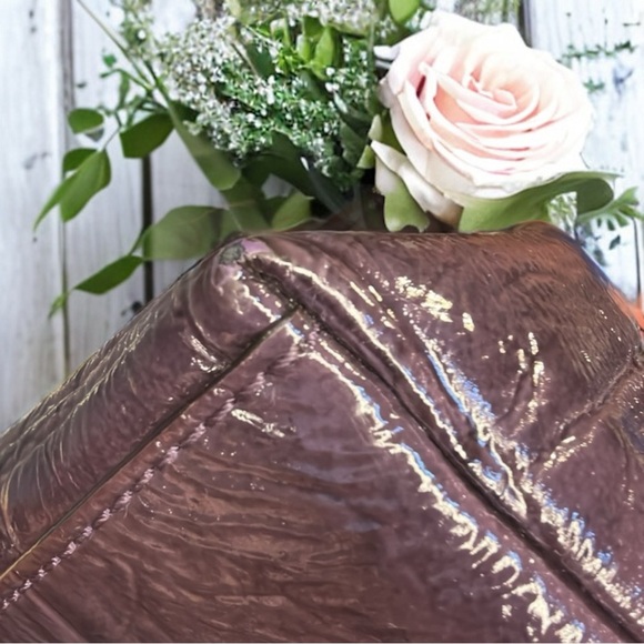 Kate Spade GUC+ Purple Croc Embossed Patent Leather Noelle Shoulder Bag - Picture 13 of 14